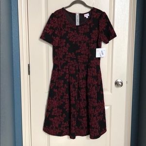 LuLaRoe Amelia